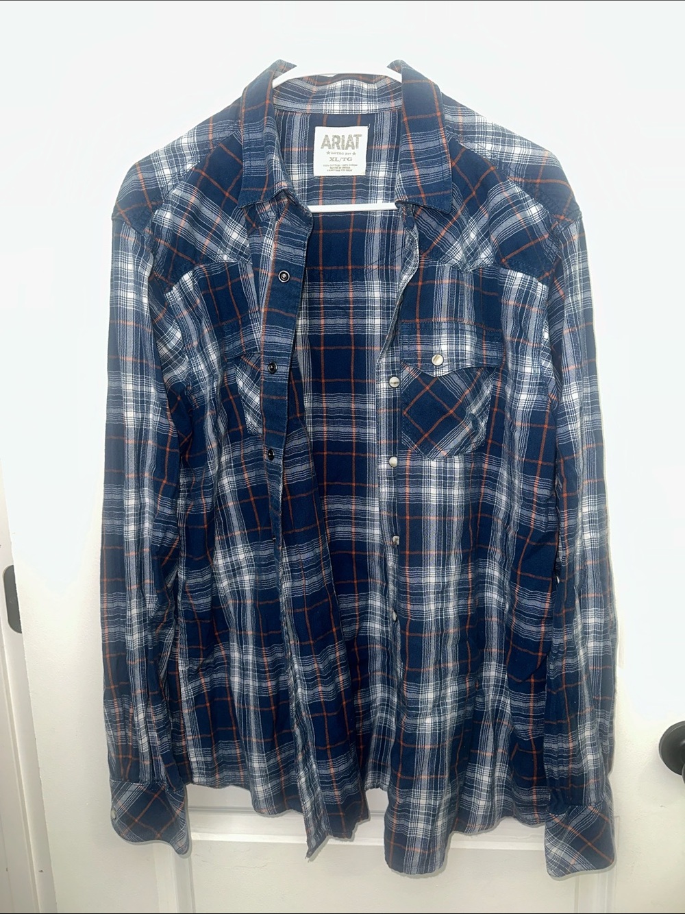 Ariat Men’s XL Navy Blue Plaid Pearl Snap Western Shirt Long Sleeve